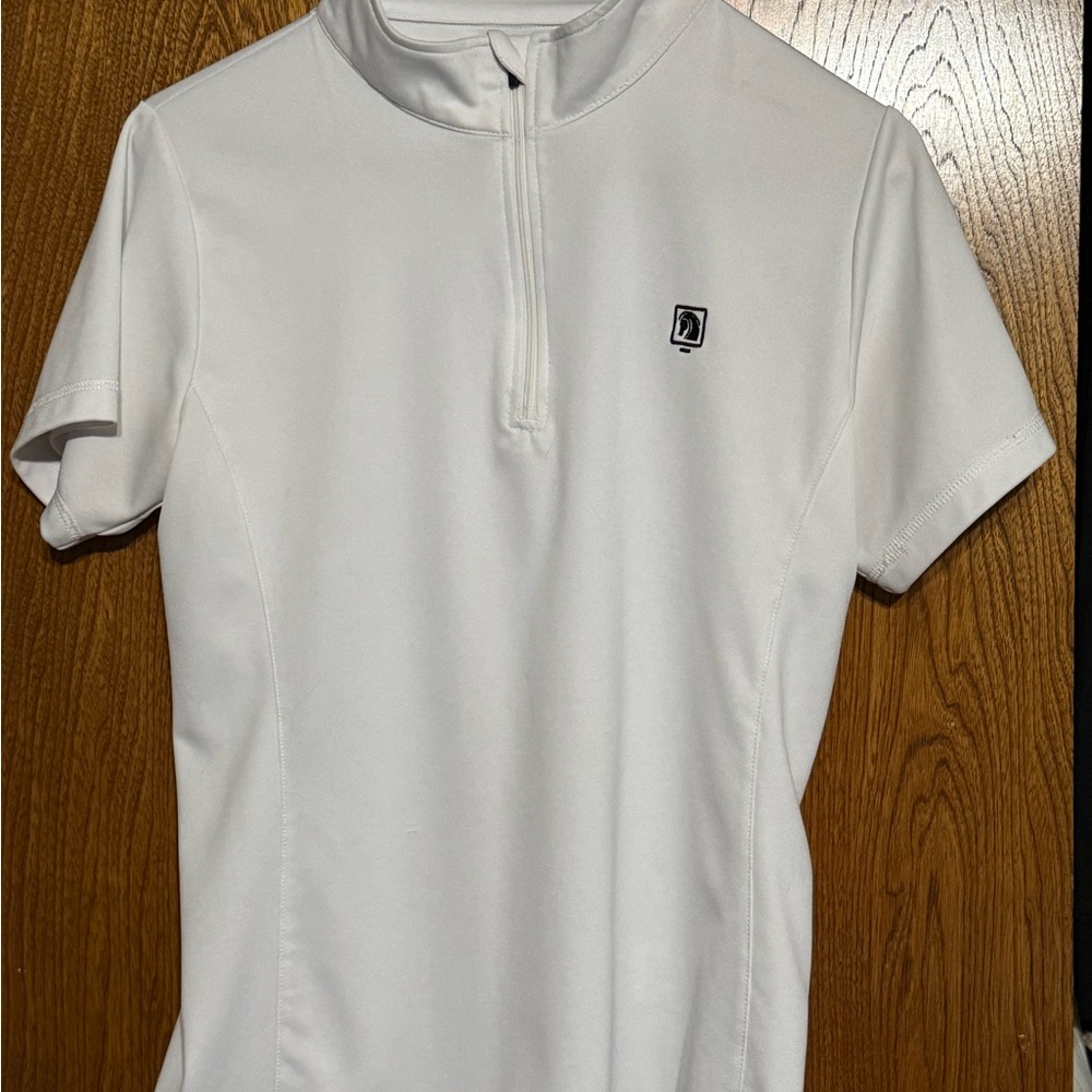 Romph White Short Sleeve Show Shirt